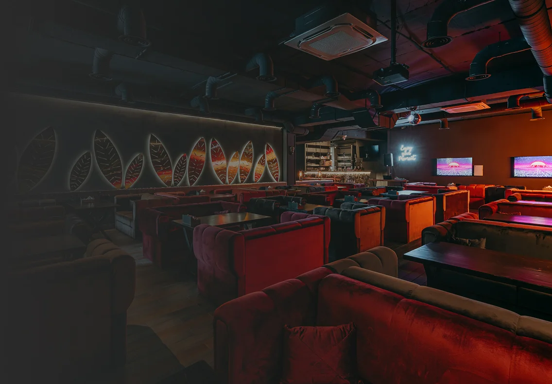 Бар и декоративные детали T&S Lounge